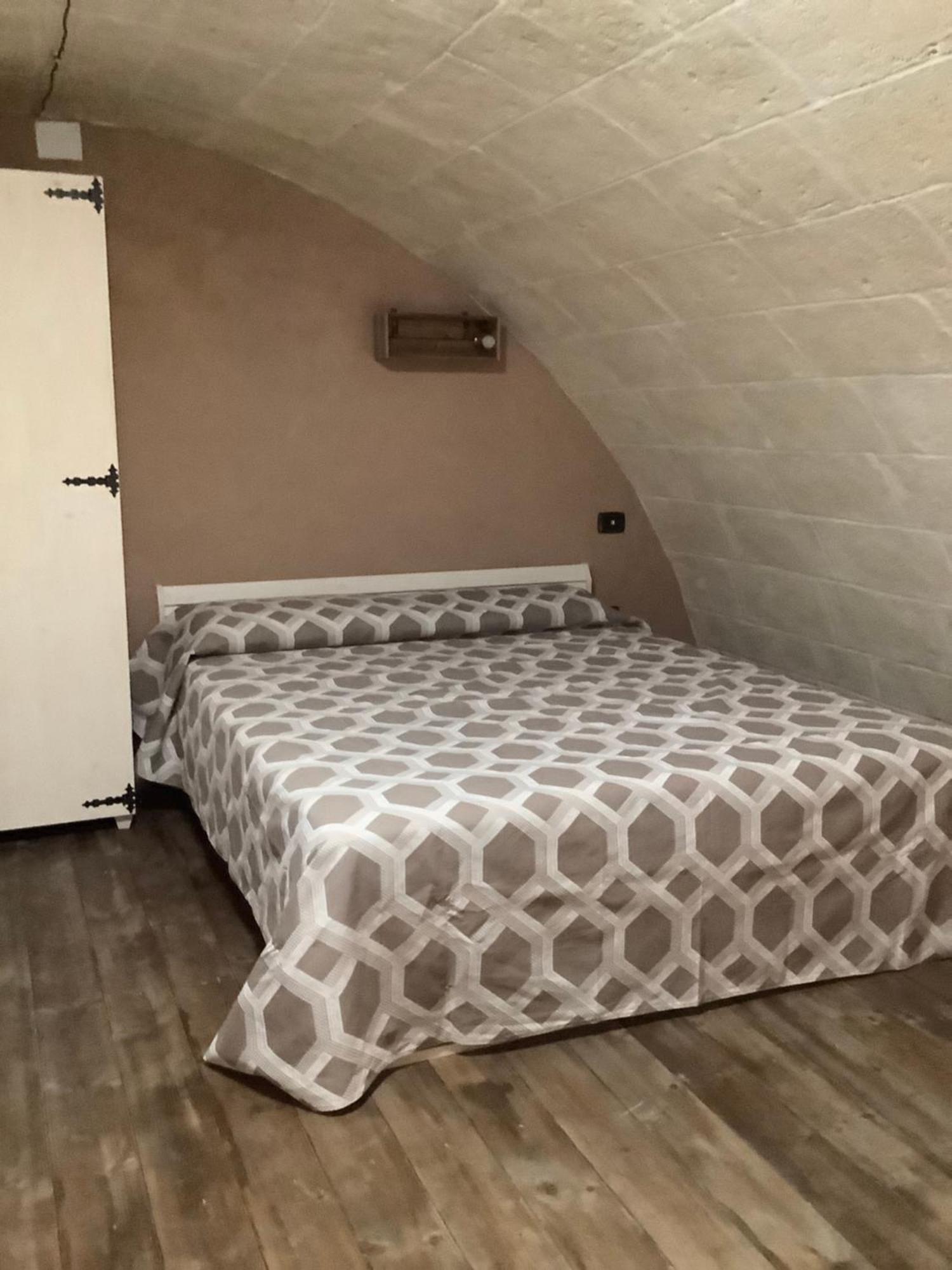 Xenia Renting Vila Massafra Exterior foto